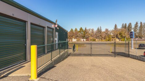 Drive Up Storage Units in brandon