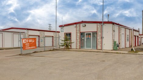 Mini Mall Storage Grand Prairie entrance