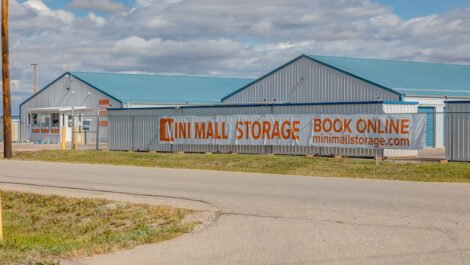 storage units lethbridge