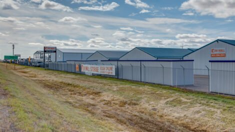 Mini Mall Storage in Lethbridge