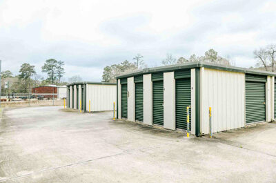 self storage units in Conroe