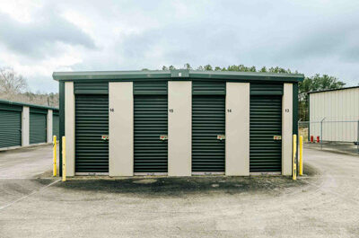 small drive up self storage units