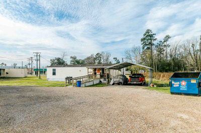 Facility office at Mini Mall Storage in Buna