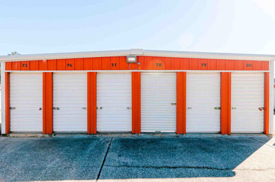 small drive up self storage units