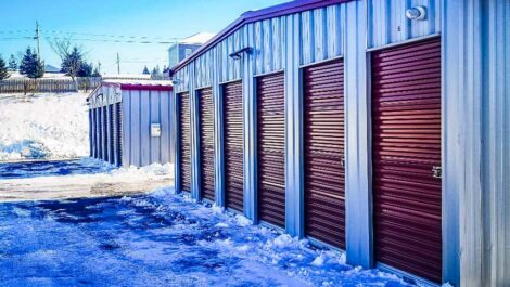 small drive up self storage units