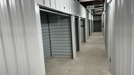 climate controlled self storage units