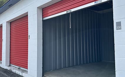 Medium drive up self storage unit