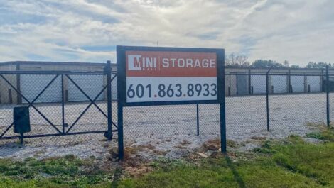 Self storage facility in Meridian