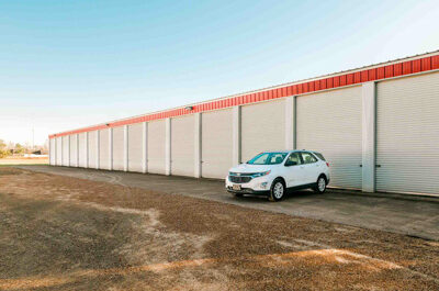 medium drive up units in Nacogdoches