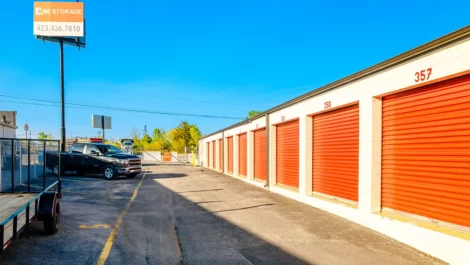 storage units in Ooltewah, TN