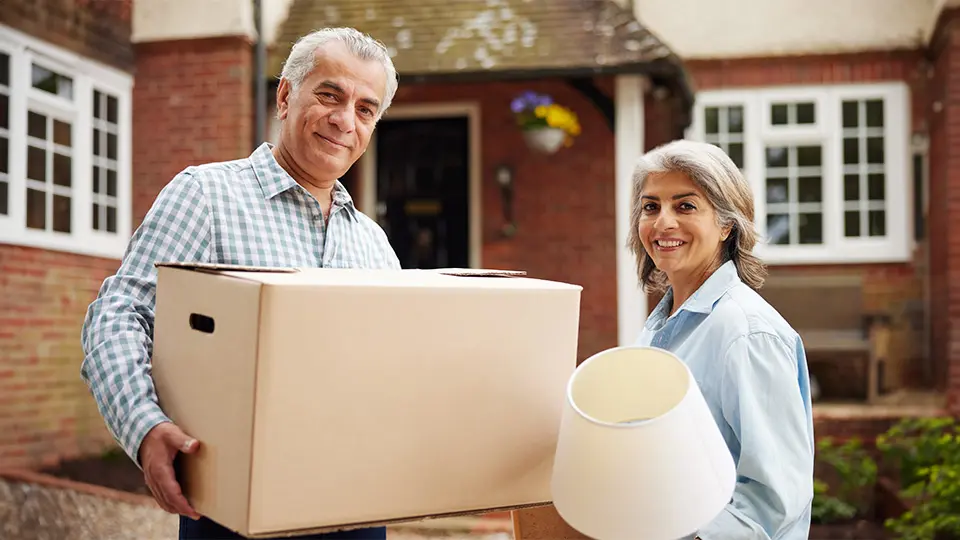 person buying a storage unit